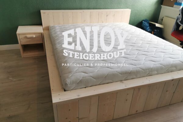 steigerhout bed enjoy 2 persoons steigerhout bed